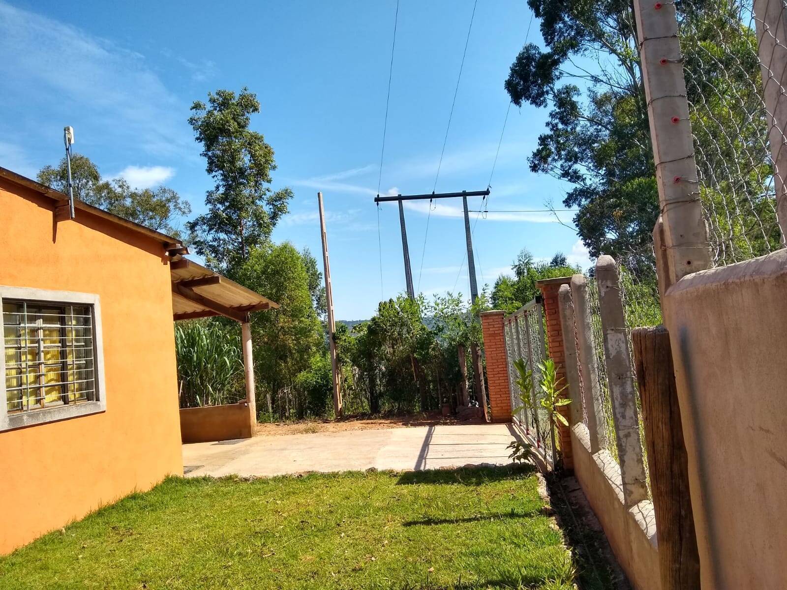 Sítio, 2 quartos, 3000 m² - Foto 1