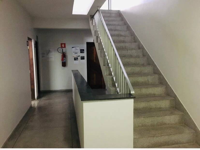 Sala-Conjunto, 1400 m² - Foto 5