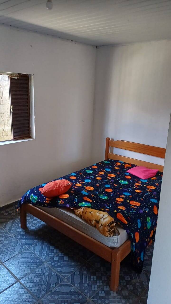 Sítio, 3 quartos, 1600 m² - Foto 2