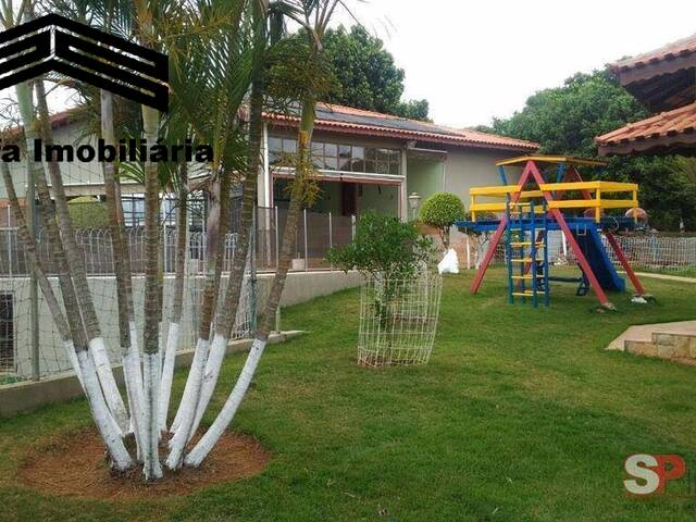 Casa para Venda em Piracaia - 4