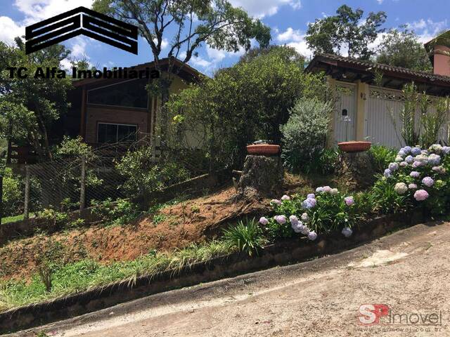 Casa para Venda em Mairiporã - 2