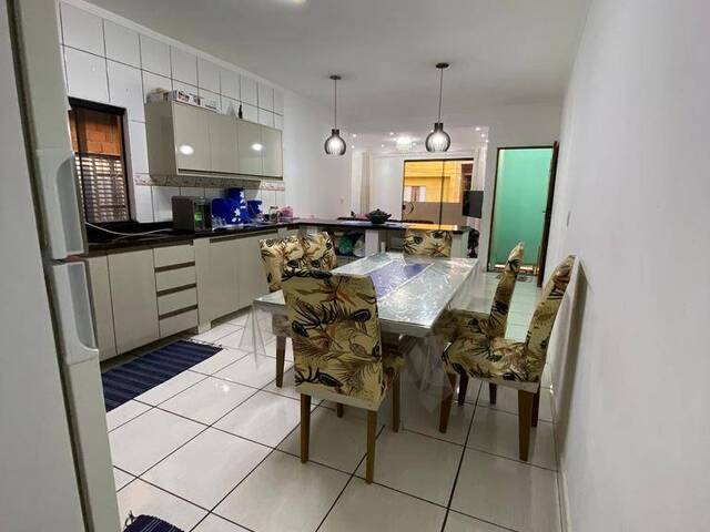 Casa para Venda em Guarulhos - 3