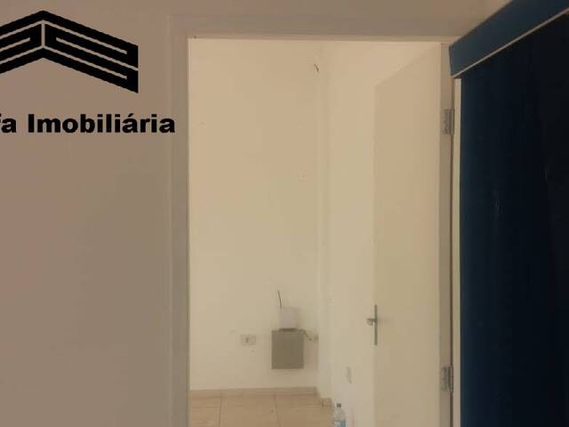 Sala para Venda em Guarulhos - 2