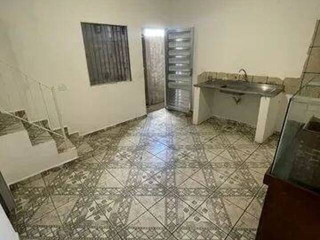 Casa para Venda em Guarulhos - 3