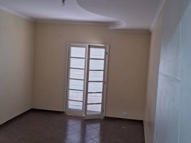 Casa para Venda em Guarulhos - 2