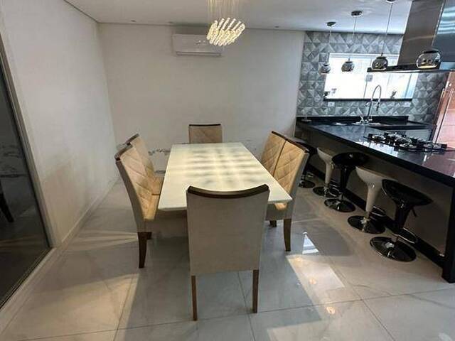 Casa para Venda em Guarulhos - 4