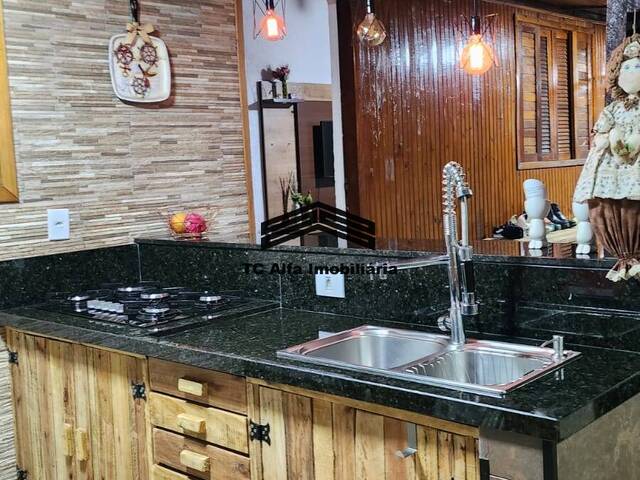 Casa para Venda em Atibaia - 5