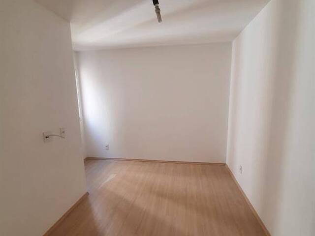 Apartamento para Venda em Guarulhos - 4