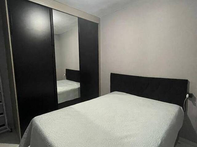 Apartamento para Venda em Itaquaquecetuba - 4