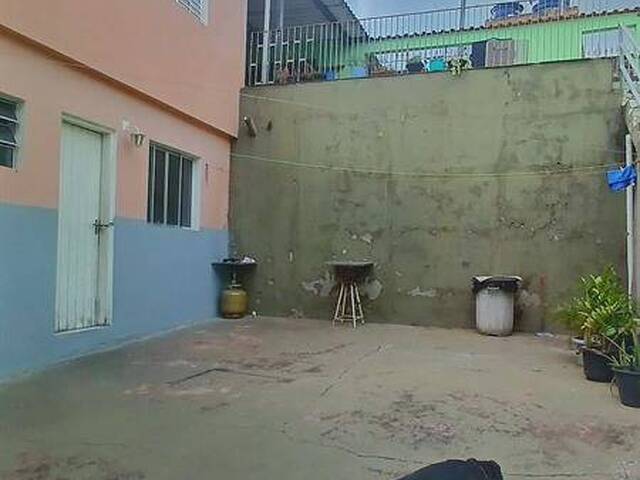 Casa para Venda em Guarulhos - 3